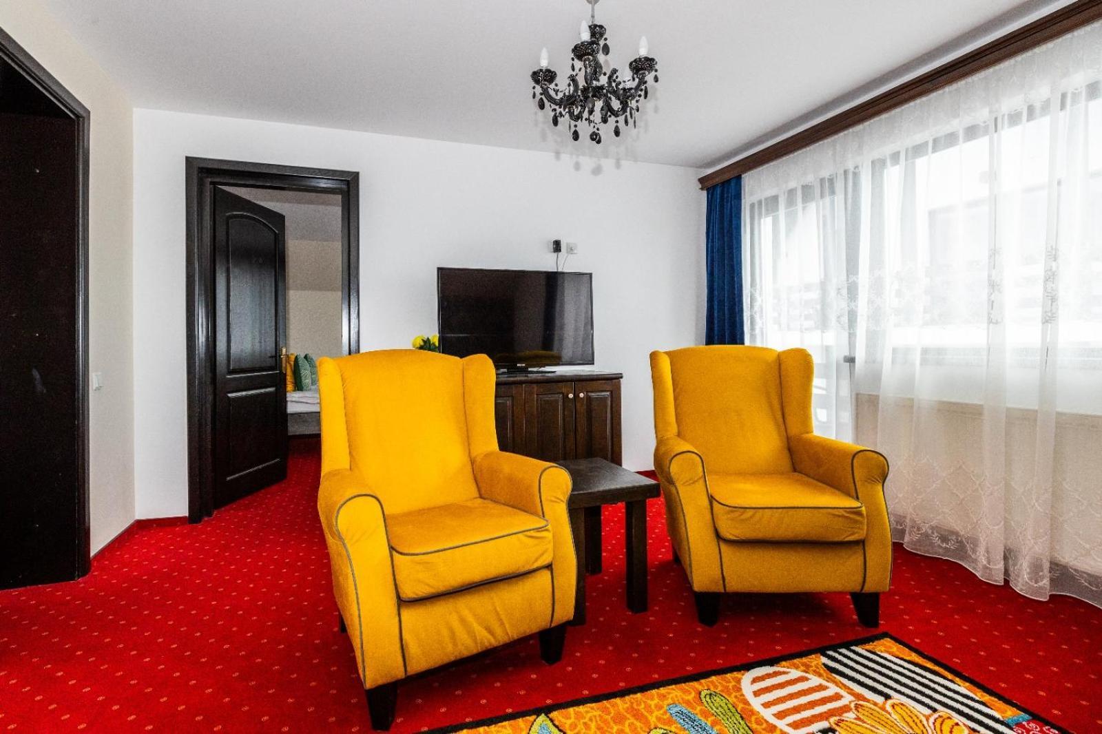 Vila Luca-Hotel Şirnea 외부 사진